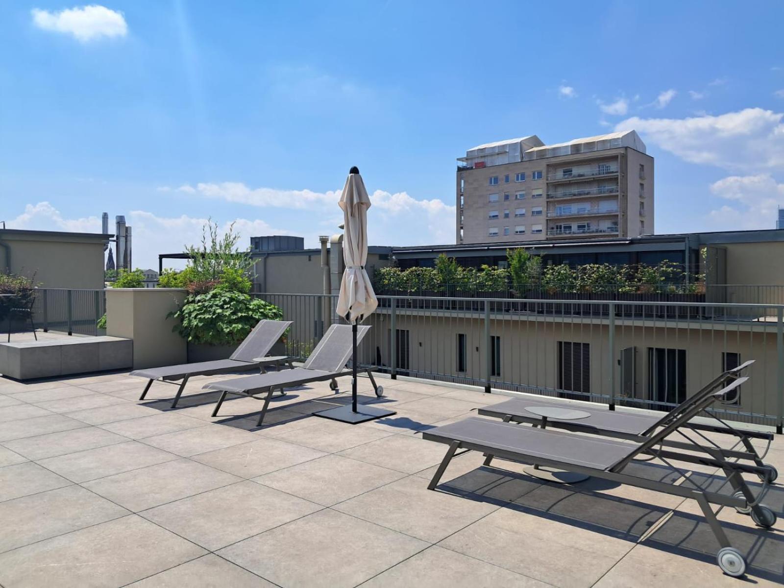 Roma Luxe, Terrace & Gym トリノ エクステリア 写真